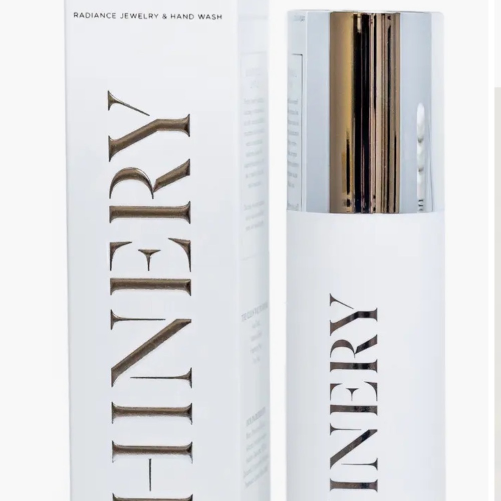 Shinery Jewelry & Hand Wash wash your jewelry while washing your hands SO EASY!!